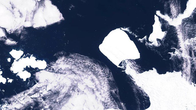 Tảng băng trôi lớn nhất thế giới bắt đầu 