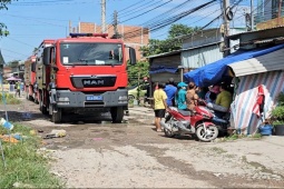 Video: Cháy lớn tại công ty mút xốp rộng hàng ngàn mét vuông