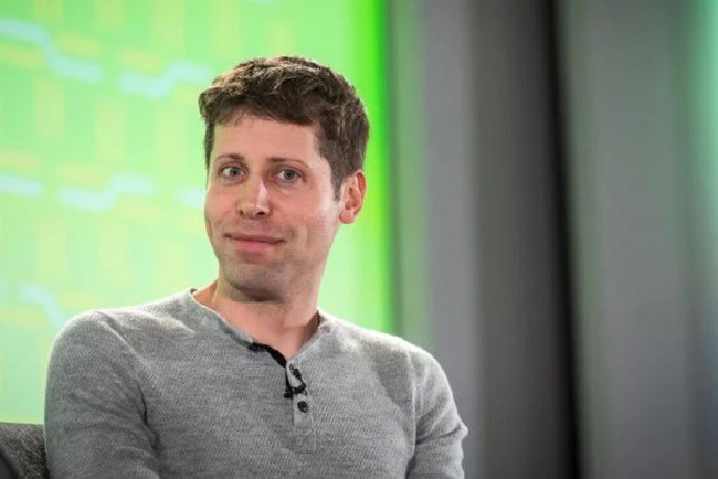 Sam Altman là người đồng sáng lập và CEO của OpenAI, người được xem là &#34;cha đẻ&#34; của ChatGPT.
