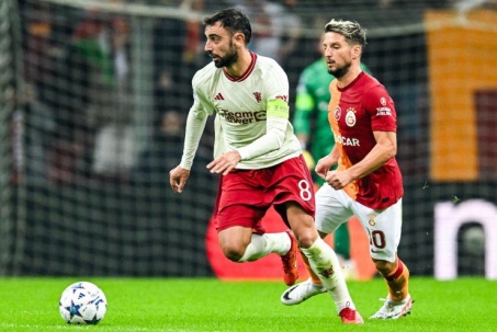 Video bóng đá Galatasaray - MU: Đại tiệc 6 bàn, siêu phẩm và sai lầm (Cúp C1)