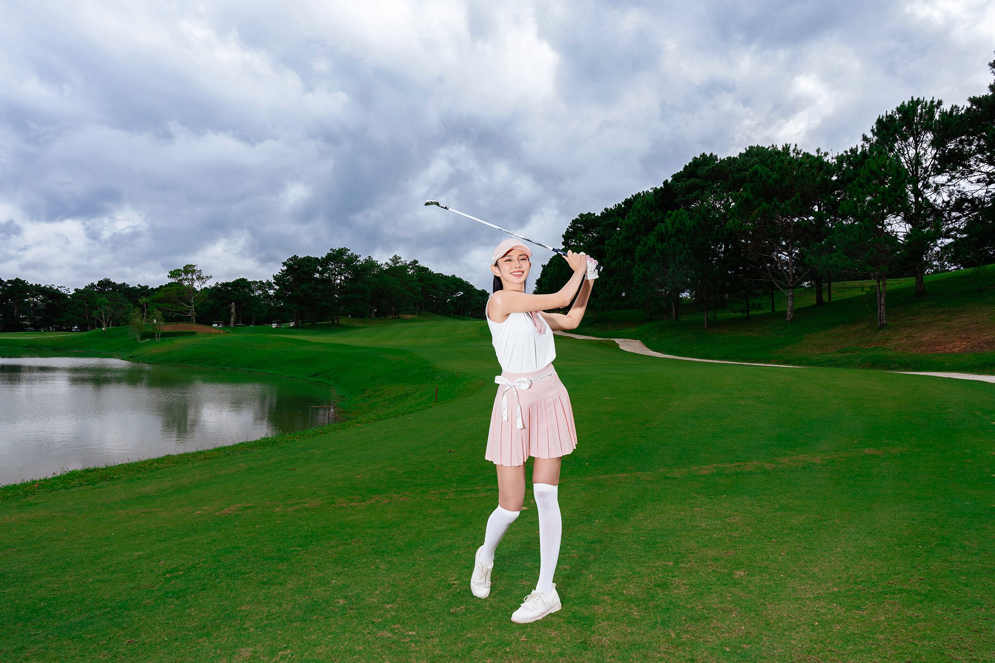 Nữ giới chơi golf – bộ môn tưởng chừng dành cho giới quý tộc nhưng thực tế thì? - 3