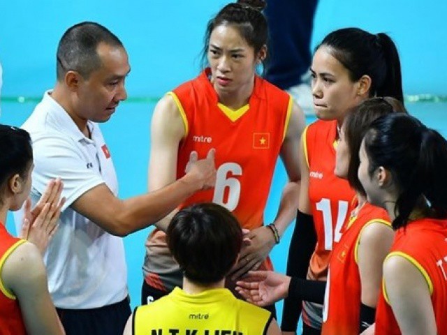 Đội tuyển bóng chuyền nữ Việt Nam và bài toán không Thanh Thúy
