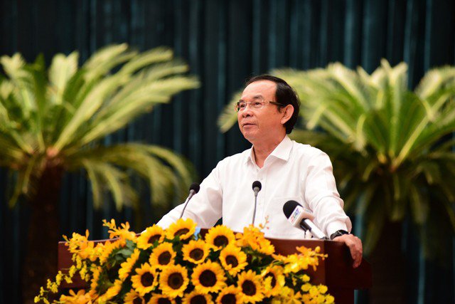 Bí thư Thành ủy TP HCM Nguyễn Văn Nên phát biểu kết luận hội nghị chiều 2-12