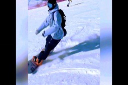 ”Cười rớt hàm” với những tai nạn khi trượt tuyết