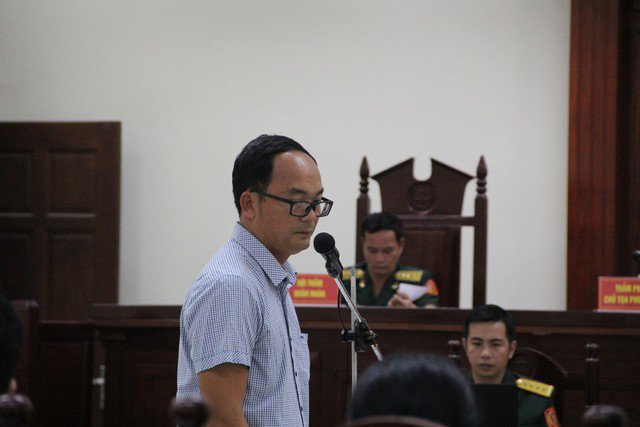 Tuyên án tù với cựu thiếu tá tông chết nữ sinh ở Ninh Thuận - 2