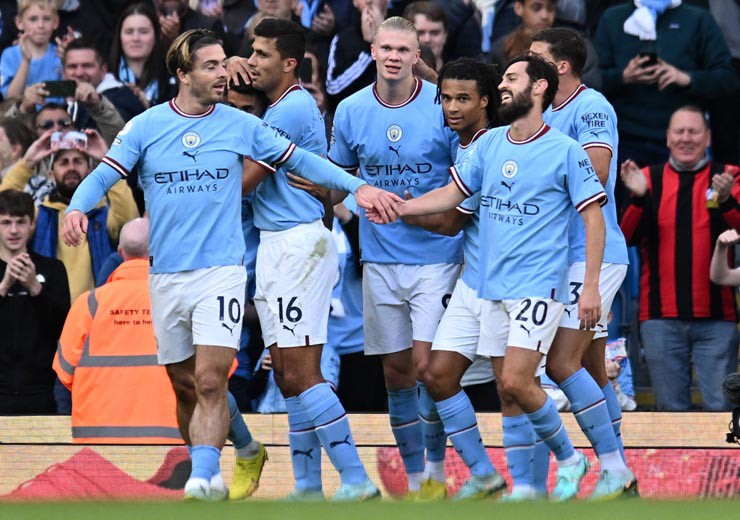 Man City vẫn được đánh giá rất cao trong cuộc đua vô địch