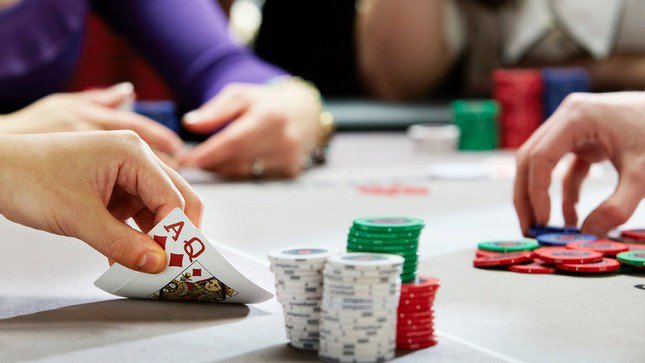 Hà Nội: Đề nghị công an xác minh thông tin đánh bạc trá hình núp bóng giải đấu Poker - 1