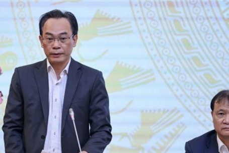 Thứ trưởng Bộ GD&ĐT nói về vụ cô trò vây nhau bằng dép ở Tuyên Quang