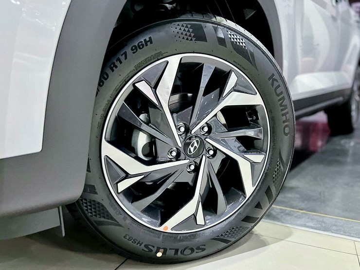 Cận cảnh Hyundai Creta giá từ 560 triệu đồng - 4