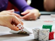 Pháp luật - Hà Nội: Đề nghị công an xác minh thông tin đánh bạc trá hình núp bóng giải đấu Poker