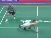 Thể thao - 10 pha cầu lông hay nhất 2023: &quot;Lee Chong Wei mới&quot; bay người móc cầu kinh điển