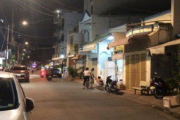 Tấn công người thân rồi cố thủ, tự sát trong nhà ở quận Tân Phú