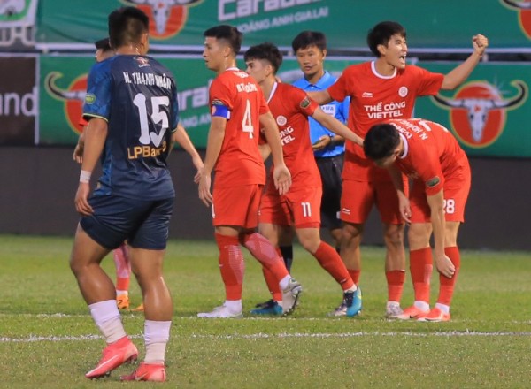 Trực tiếp bóng đá HAGL - Thể Công Viettel: Bất lực cuối trận (V-League) (Hết giờ) - 3