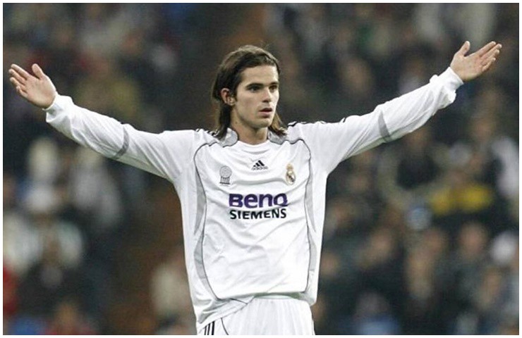 Cựu tiền vệ Real Madrid, Fernando Gago, cũng là một người đàn ông hào hoa.&nbsp;
