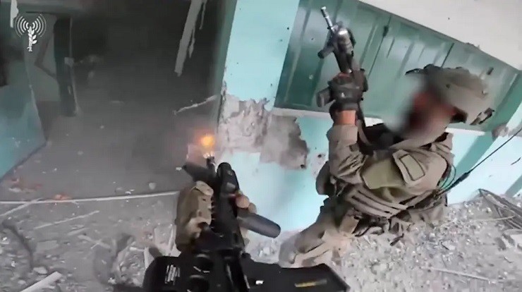 Quân đội Israel đăng video binh sĩ cận chiến với lực lượng Hamas - 1