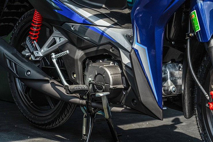Honda giới thiệu bộ đôi xe máy mới Winner X 2024 và Wave RSX FI - 12
