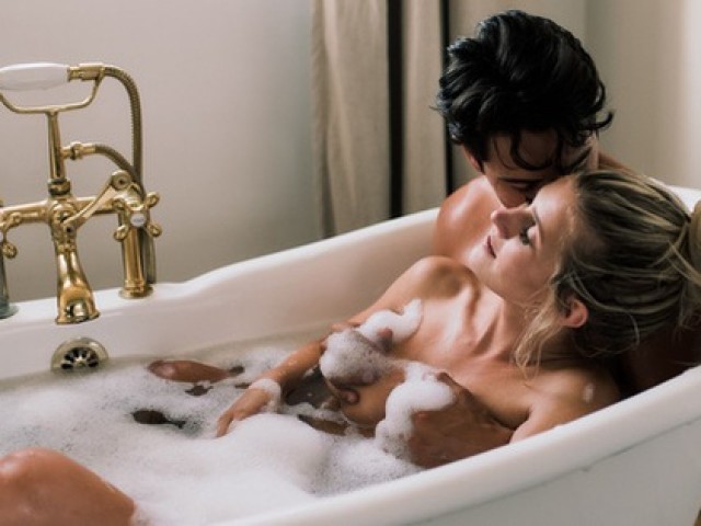 Phụ nữ khi đi tắm đừng phạm 3 điều này, có thể khiến bạn mắc bệnh phòng the