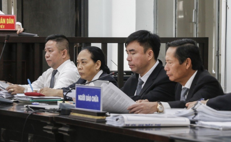 An ninh thắt chặt tại phiên tòa xử 3 cựu chủ tịch, phó chủ tịch tỉnh Khánh Hòa - 7