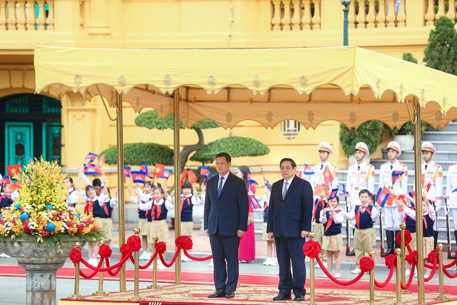 Cận cảnh Thủ tướng Phạm Minh Chính chủ trì lễ đón Thủ tướng Campuchia Hun Manet - 11
