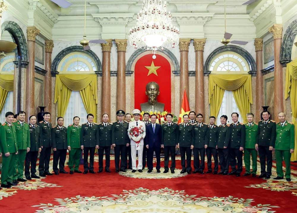 Chủ tịch nước quyết định thăng cấp bậc hàm đối với Thứ trưởng Nguyễn Duy Ngọc - 2