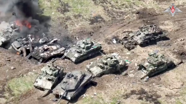 Xung đột Ukraine “nắn” dòng chảy vũ khí toàn cầu - 2