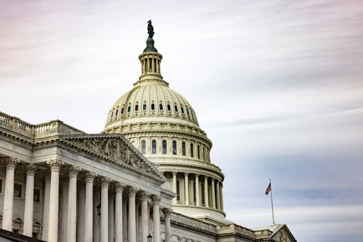 Thượng viện Mỹ thông qua ngân sách quốc phòng cao kỷ lục, sẽ có viện trợ cho Ukraine - 1