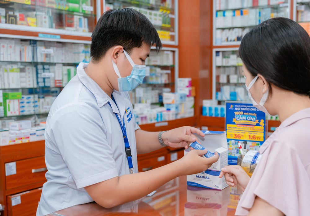 Sản phẩm tiên tiến giảm nhanh các triệu chứng trào ngược dạ dày (GERD) đến từ Italia đã lên kệ FPT Long Châu - 1