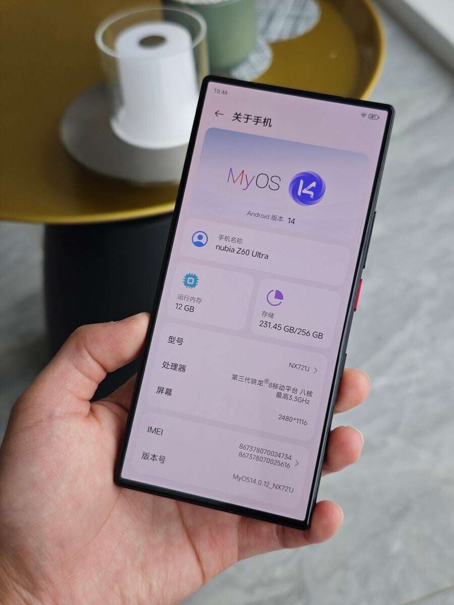 Vén màn chiếc smartphone 