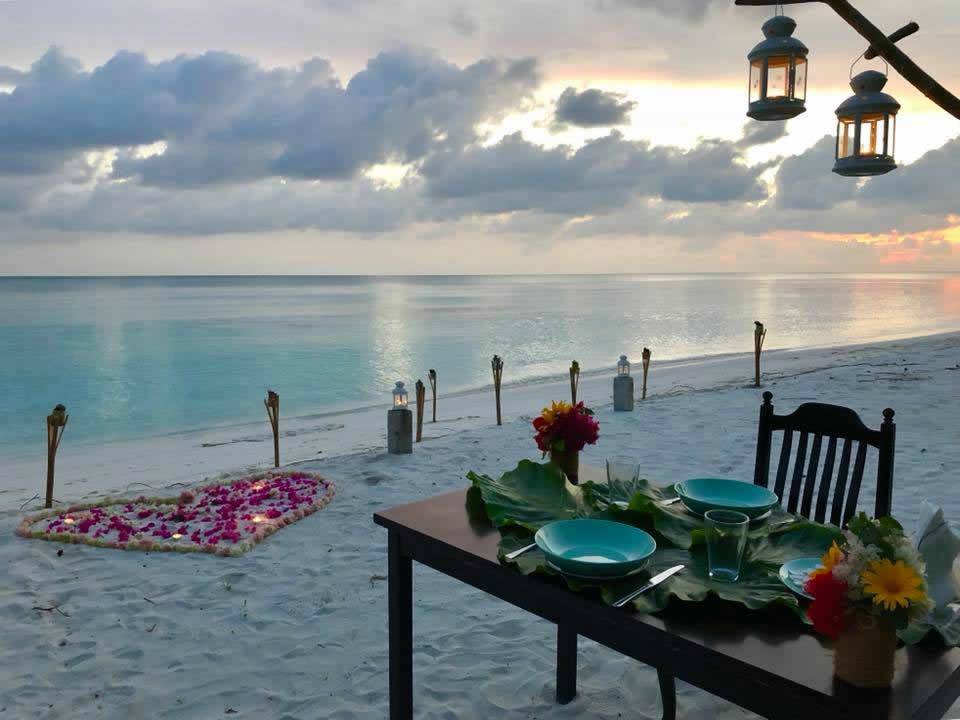 10 bãi biển đẹp mê hồn khi ghé thăm Maldives - 8