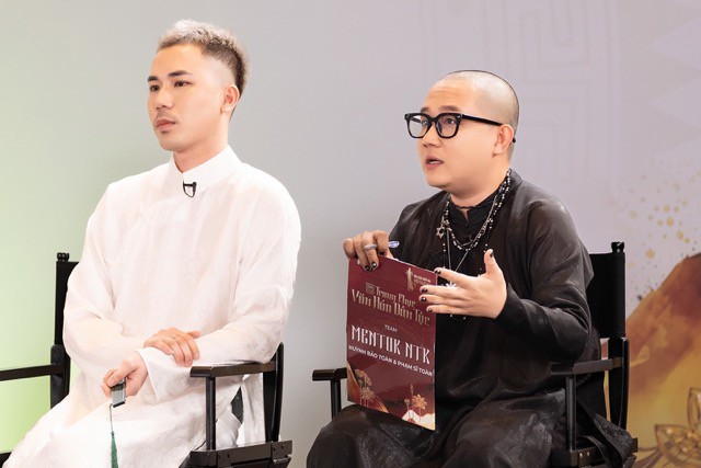 NTK Huỳnh Bảo Toàn tiết lộ tiêu chí chọn thí sinh cho thiết kế trang phục văn hóa dân tộc - 1