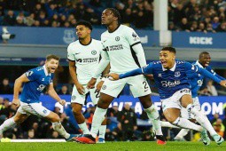 Chelsea đối mặt tương lai u ám: Nguy cơ bị trừ điểm như Everton, thậm chí xuống hạng