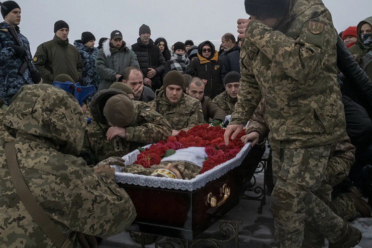 Báo Mỹ: Lính thủy đánh bộ Ukraine nói sự thật về cuộc vượt sông Dnipro - 2