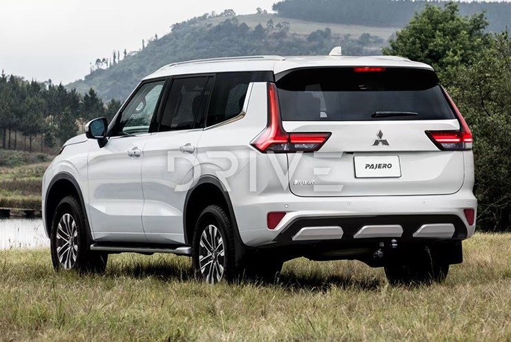 Mitsubishi Pajero Sport hoàn toàn mới lộ ảnh phác thảo - 2