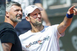 Djokovic mỉa mai ATP vì chuyện của HLV, hé lộ lý do giúp đỡ các tay vợt nghèo