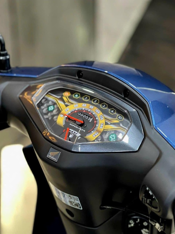 Honda Dream 125 co so khung Ong Dia bi lam gia ca tram trieu - 14