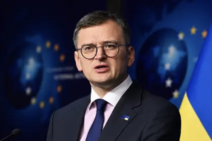 Ukraine lên tiếng về thông tin Thủ tướng Đức mời ông Orban ra ngoài khi EU bỏ phiếu - 1