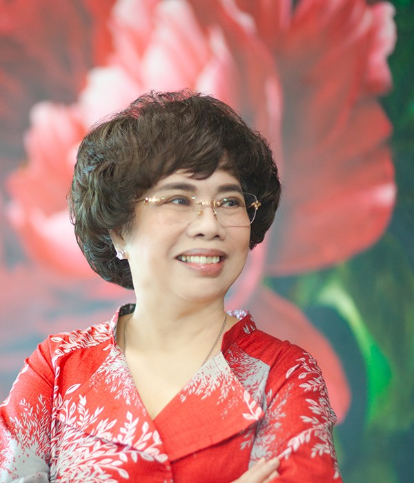 Anh hùng Lao động Thái Hương được tôn vinh Nhà lãnh đạo của năm ở hạng mục toàn cầu - 1