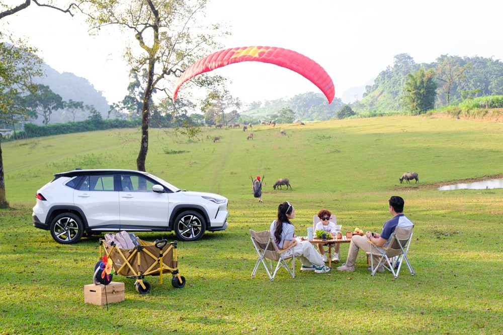 Toyota Yaris Cross vào top 10 xe bán chạy nhất tháng 11/2023 - 1