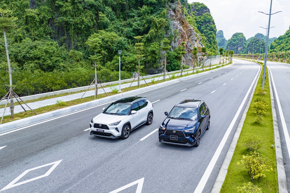 Toyota Yaris Cross vào top 10 xe bán chạy nhất tháng 11/2023 - 3