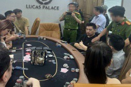 Chiêu thức tinh vi của sòng bạc núp bóng CLB Poker vừa bị triệt phá