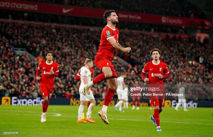 Vùi dập West Ham, Liverpool ghi danh vào bán kết League Cup