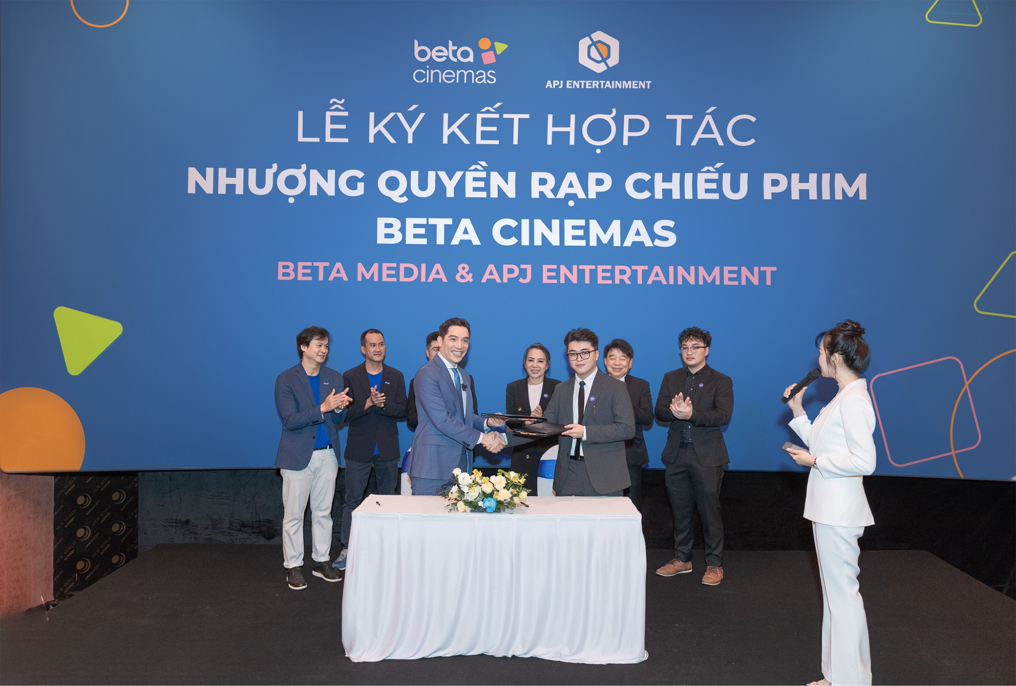 Shark Minh Beta “bắt tay” APJ Entertainment cho ra đời rạp chiếu phim độc đáo tại quận 1 - 1