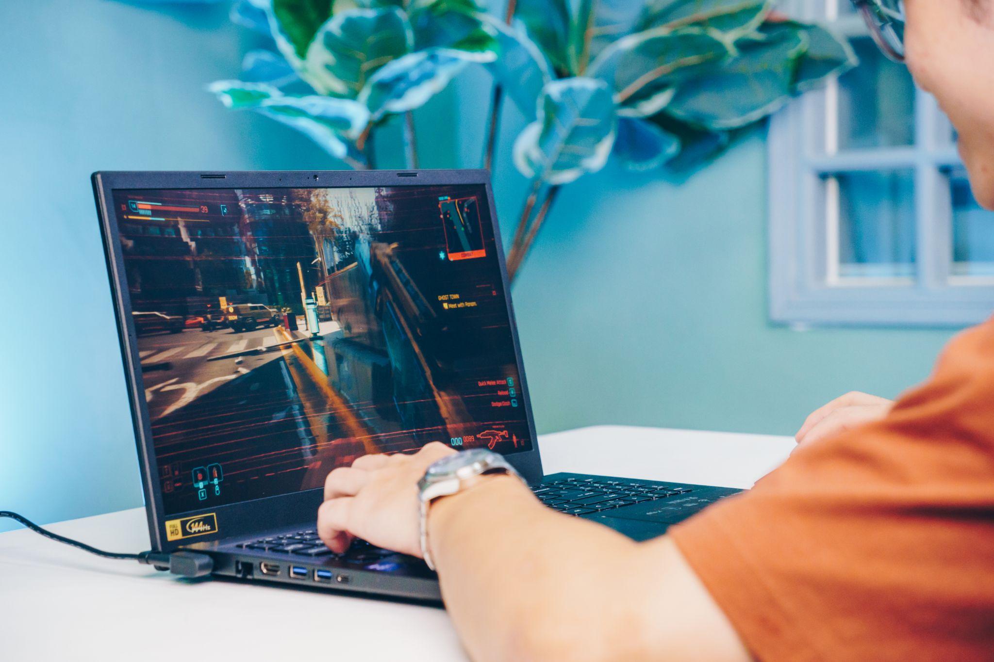 Acer Nitro V: Laptop Gaming đáng mua của năm - 2