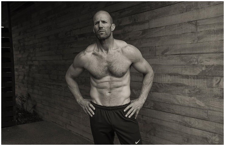 Để có vóc dáng phù hợp cho những bộ phim hành động, Jason Statham tập luyện 4-6 ngày trong tuần.&nbsp;
