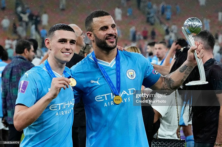 Kyle Walker và Phil Foden chia sẻ về chiến tích ăn 5