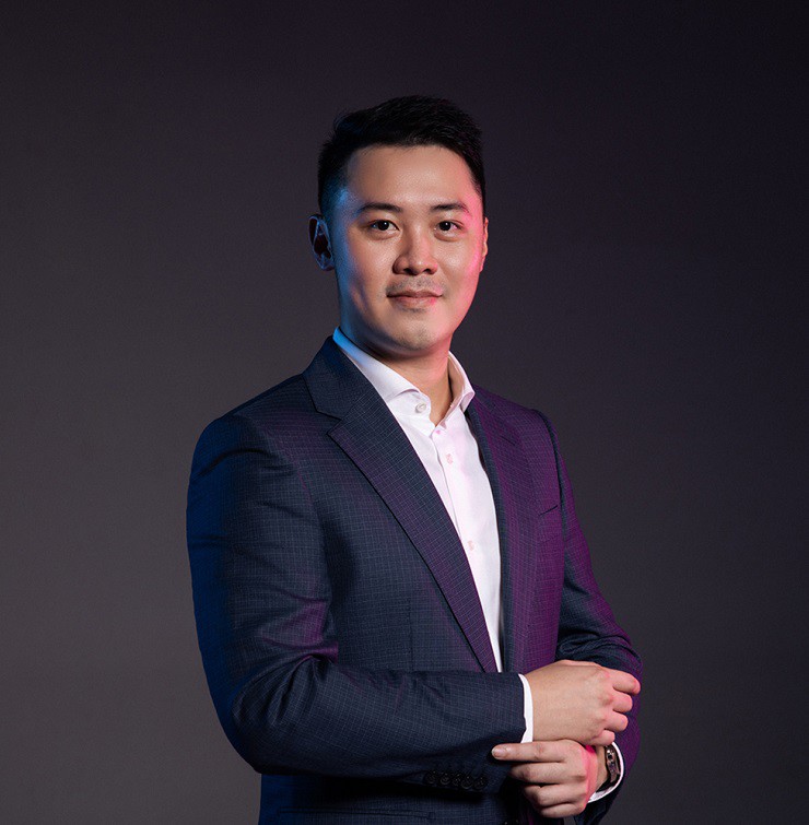 Ông Nguyễn Tấn Danh đang làm lãnh đạo ở nhiều doanh nghiệp lớn