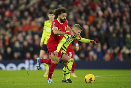 Video bóng đá Liverpool - Arsenal: Căng thẳng tột cùng, tiếc nuối xà ngang (Ngoại hạng Anh)