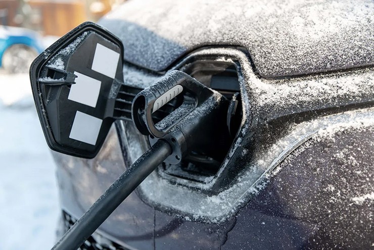 Những điều nên lưu ý khi sử dụng xe ô tô điện vào mùa đông - 2