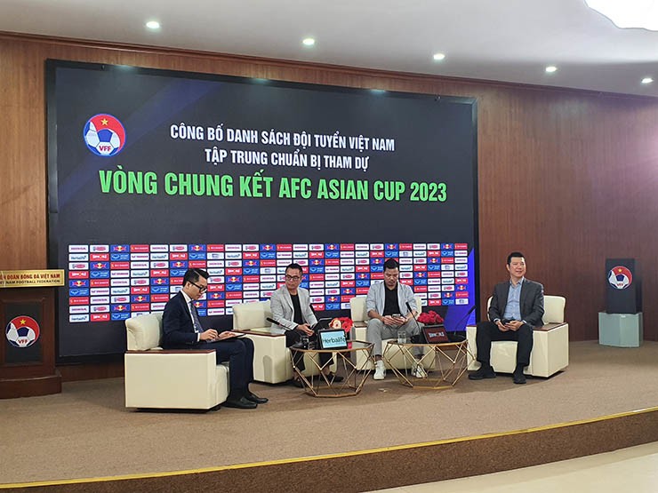 ĐT Việt Nam công bố đội hình dự Asian Cup: Nguyễn Filip được gọi, Quang Hải - Hoàng Đức có tên - 3