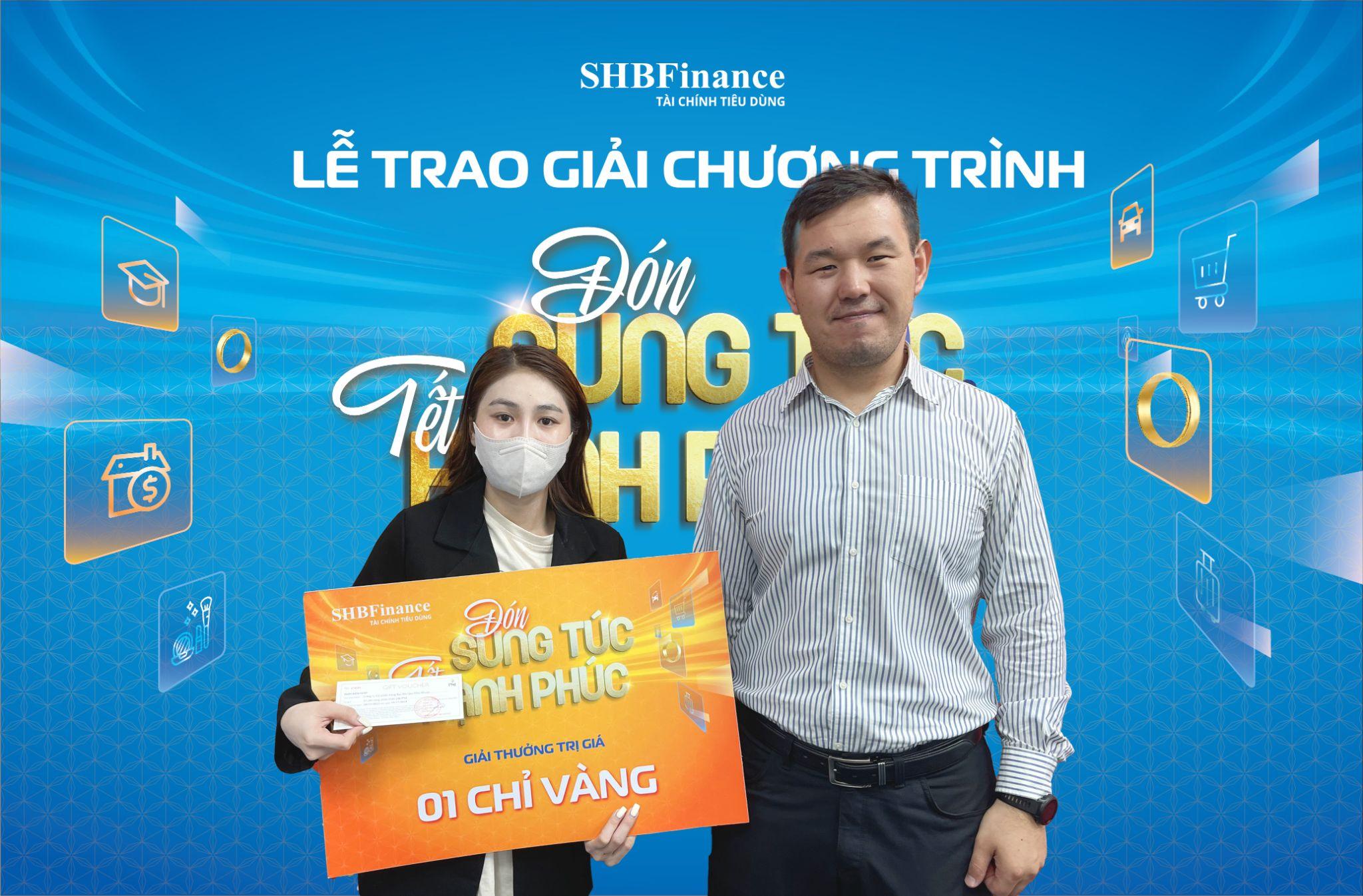 SHBFinance trao 27 trong tổng số 50 chỉ vàng trong chương trình lớn nhất năm - 2